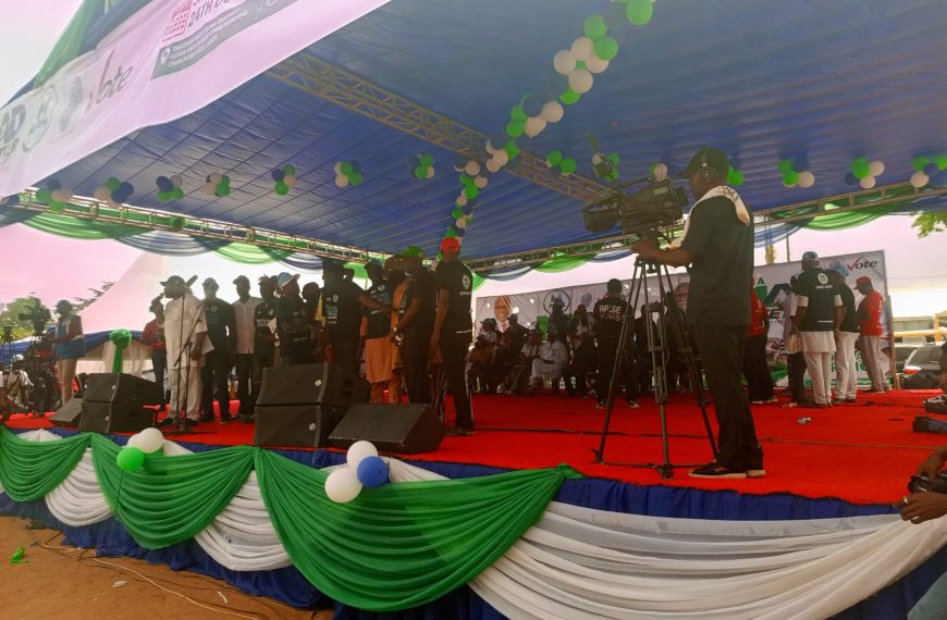 Makinde Calls for Economic and Security Reset in 2027