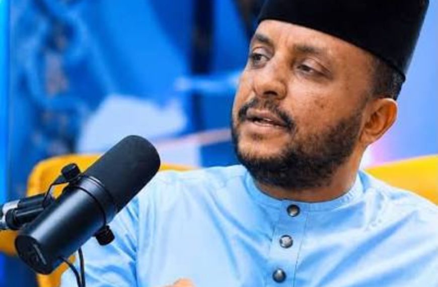 Ministers Allegedly Pay Billions for Appointments – APC Spokesman Speaks Out