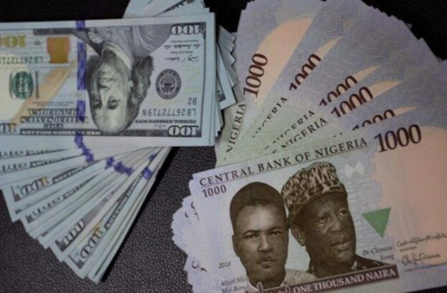 Naira Depreciates to N1,367/$ in Parallel Market