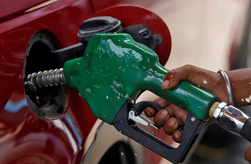 Federal Government Announces 30-Day Discount on Petrol Sold by NNPC