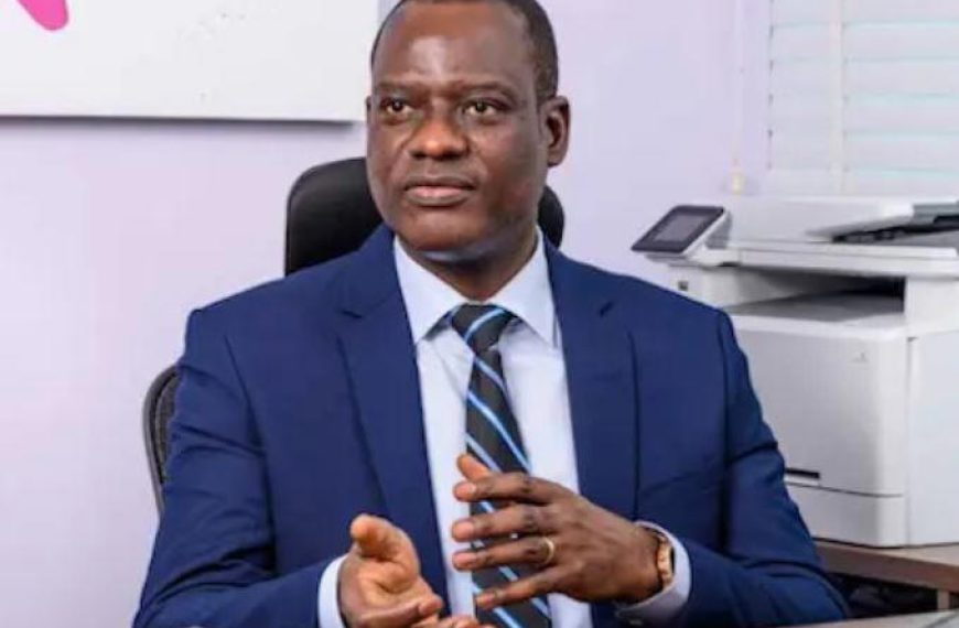 Naira’s Exchange Rate Set to Soar to N4,000/$ Due to Subsidy – Oyedele