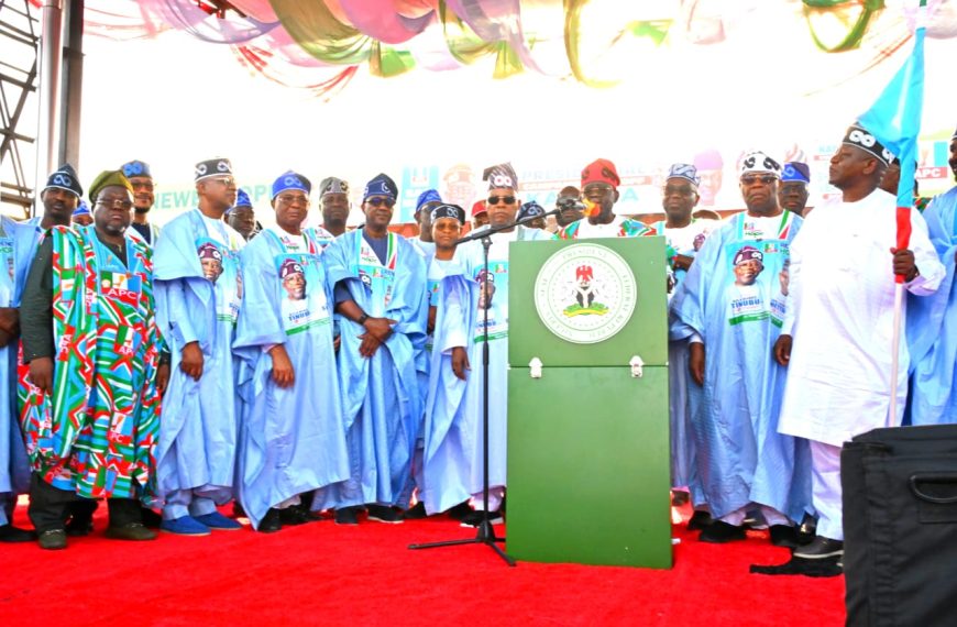 Tinubu Blames Opposition for Hunger and Poverty in Nigeria